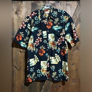 Pierre Cardin Hawaiian Button Down, size M, smoke free home